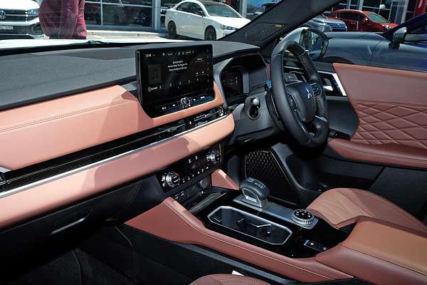 2025 Mitsubishi Outlander Exceed Tourer ZM