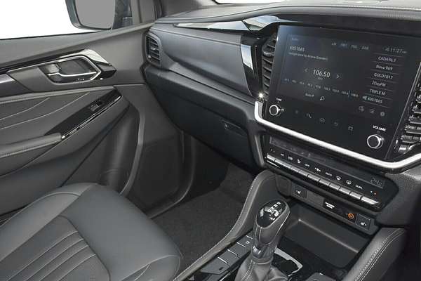 2025 Isuzu MU-X LS-T