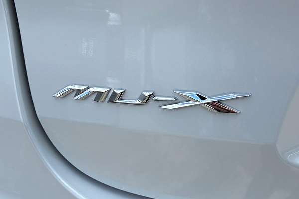 2025 Isuzu MU-X X-TERRAIN