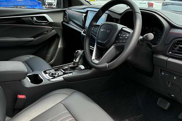 2025 Isuzu MU-X X-TERRAIN