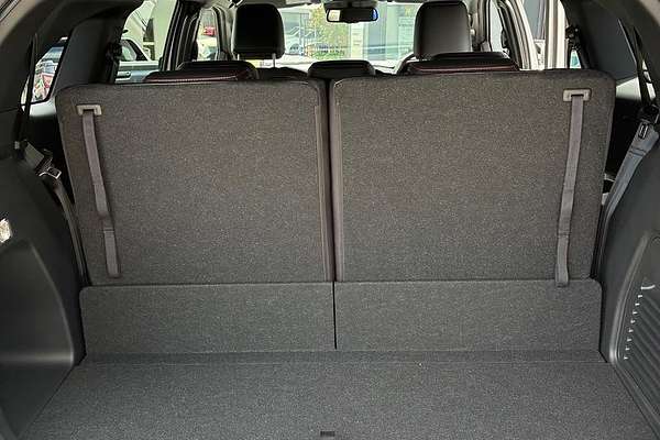 2025 Isuzu MU-X X-TERRAIN