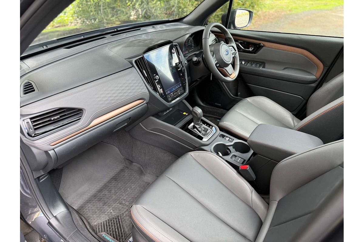 2025 Subaru Forester Hybrid Sport S6