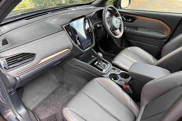 2025 Subaru Forester Hybrid Sport S6