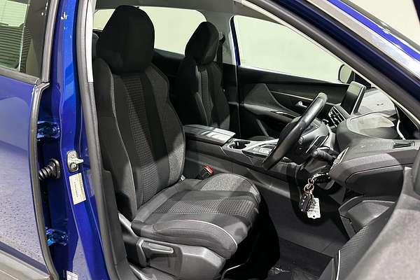 2018 Peugeot 3008 Active P84