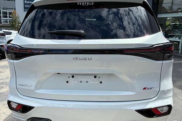 2025 Isuzu MU-X X-TERRAIN