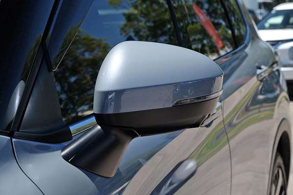 2025 Mitsubishi Outlander Exceed ZM