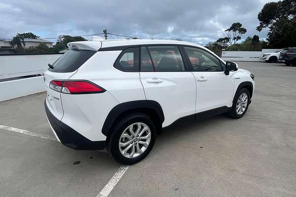 2024 Toyota Corolla Cross GX MXGH10R
