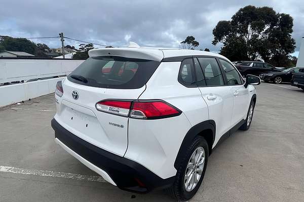 2024 Toyota Corolla Cross GX MXGH10R