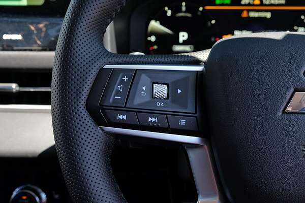 2025 Mitsubishi Outlander Exceed ZM