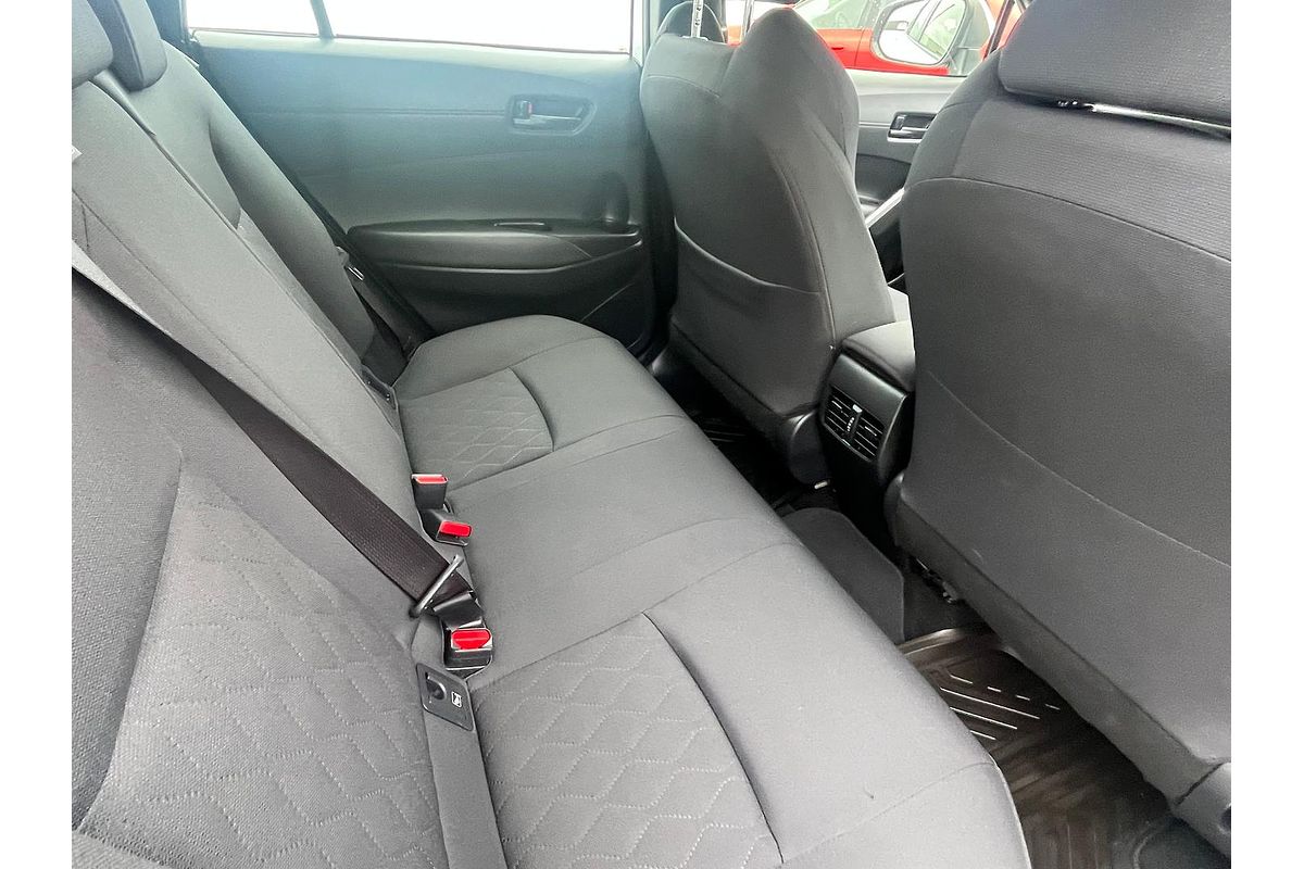 2024 Toyota Corolla Cross GX MXGH10R