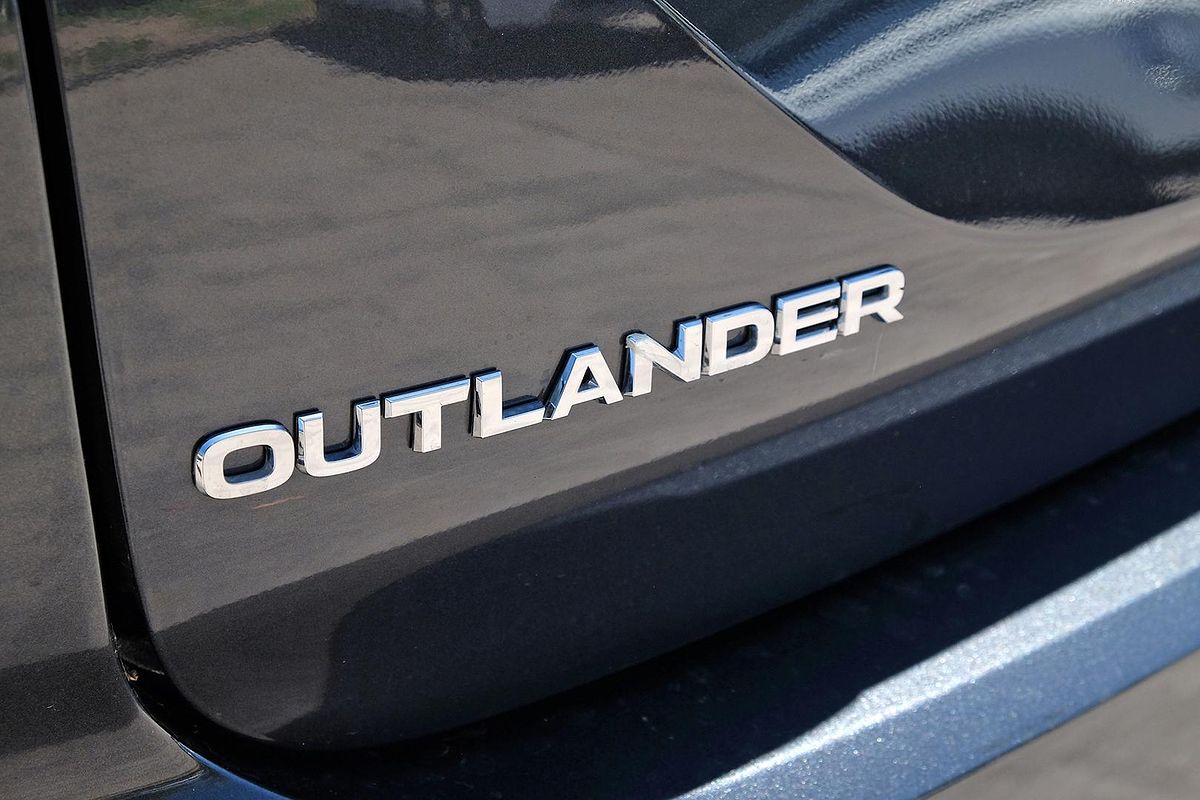 2025 Mitsubishi Outlander Aspire ZM