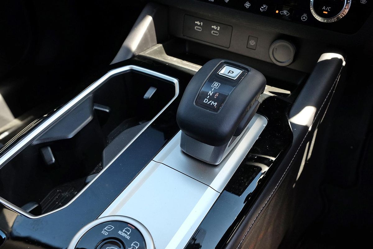 2025 Mitsubishi Outlander Aspire ZM