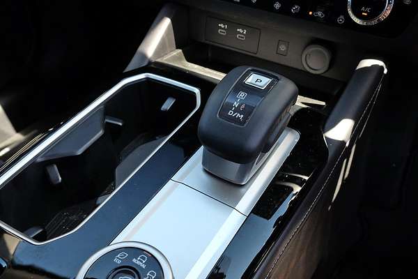 2025 Mitsubishi Outlander Aspire ZM