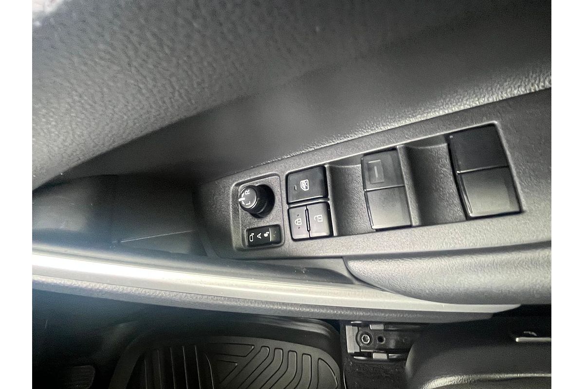 2024 Toyota Corolla Cross GX MXGH10R