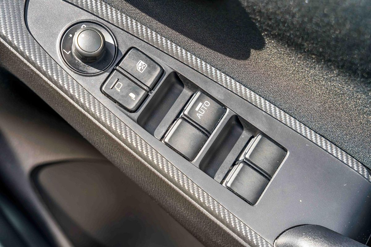 2019 Mazda 2 Maxx DJ Series