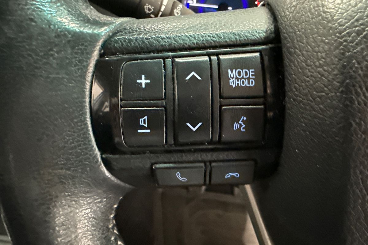 2017 Toyota Hilux SR5 GUN126R 4X4