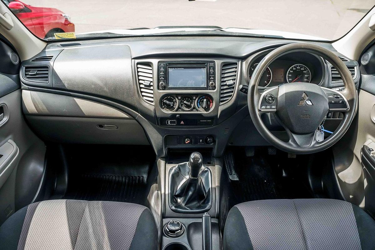 2018 Mitsubishi Triton GLX MQ 4X4