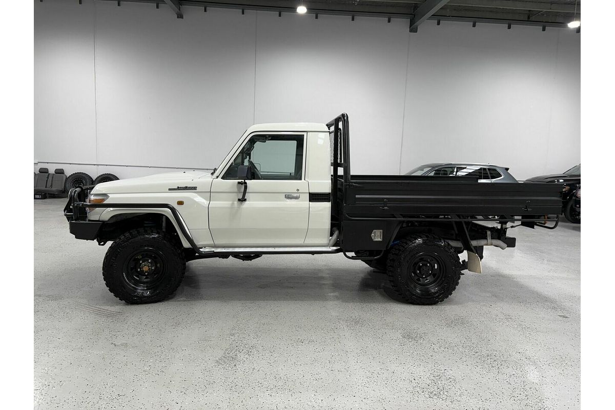 2013 Toyota Landcruiser Workmate VDJ79R 4X4