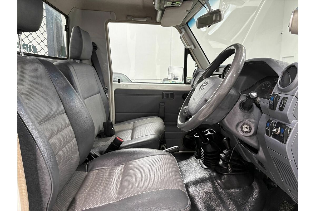 2013 Toyota Landcruiser Workmate VDJ79R 4X4
