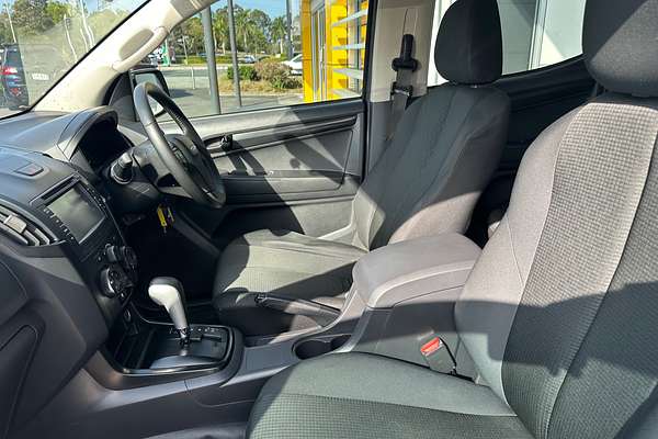 2019 Isuzu D-MAX SX High Ride Rear Wheel Drive