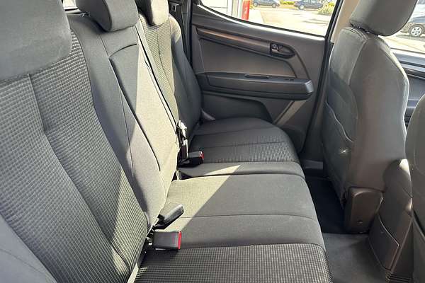 2019 Isuzu D-MAX SX High Ride Rear Wheel Drive