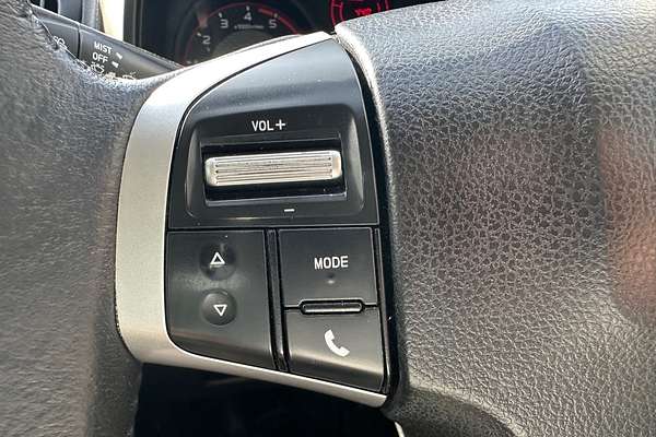 2019 Isuzu D-MAX SX High Ride Rear Wheel Drive