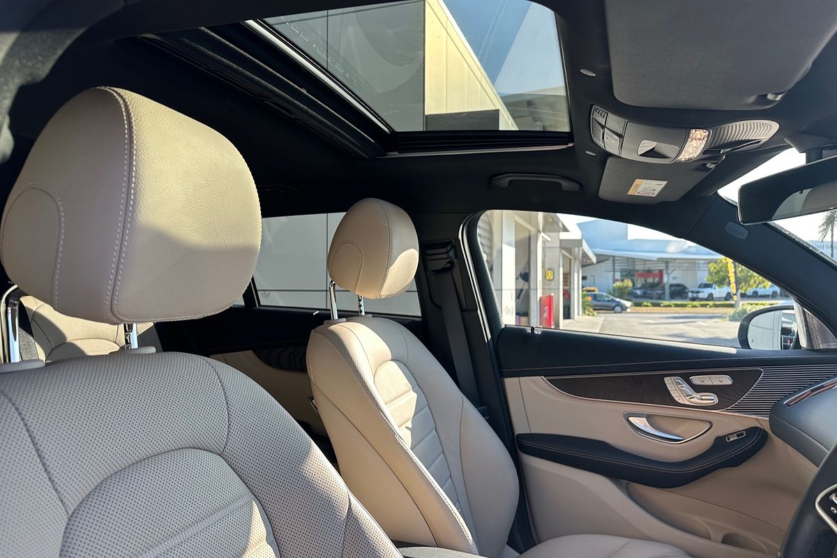 2021 Mercedes-Benz EQC EQC400 N293
