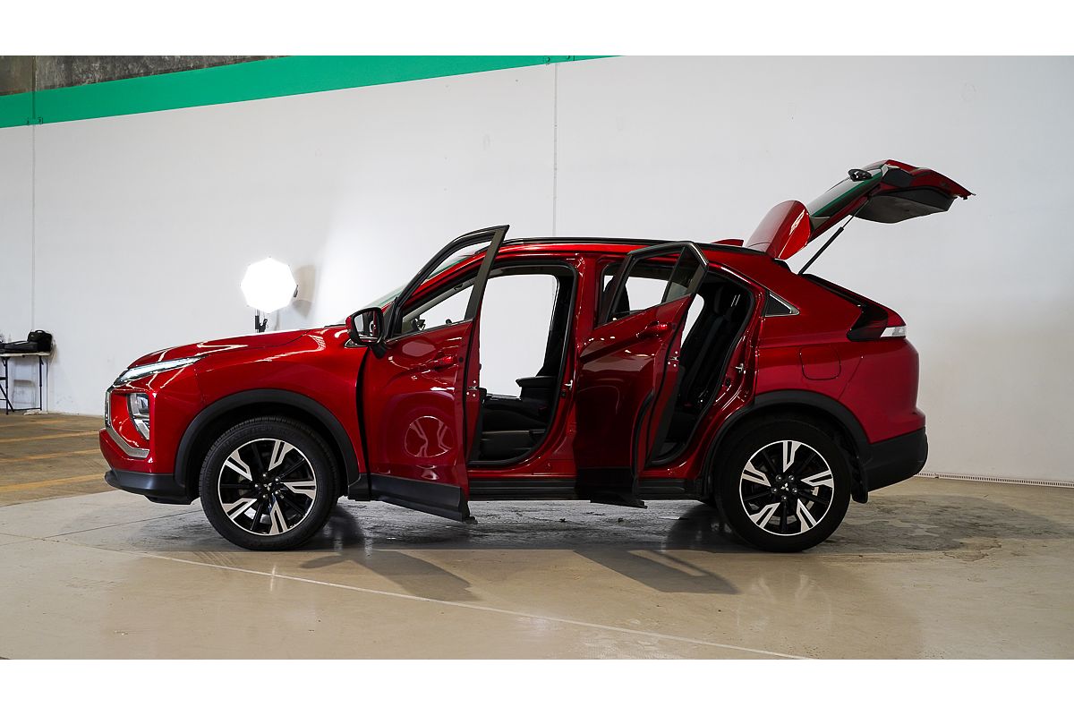 2021 Mitsubishi Eclipse Cross LS YB