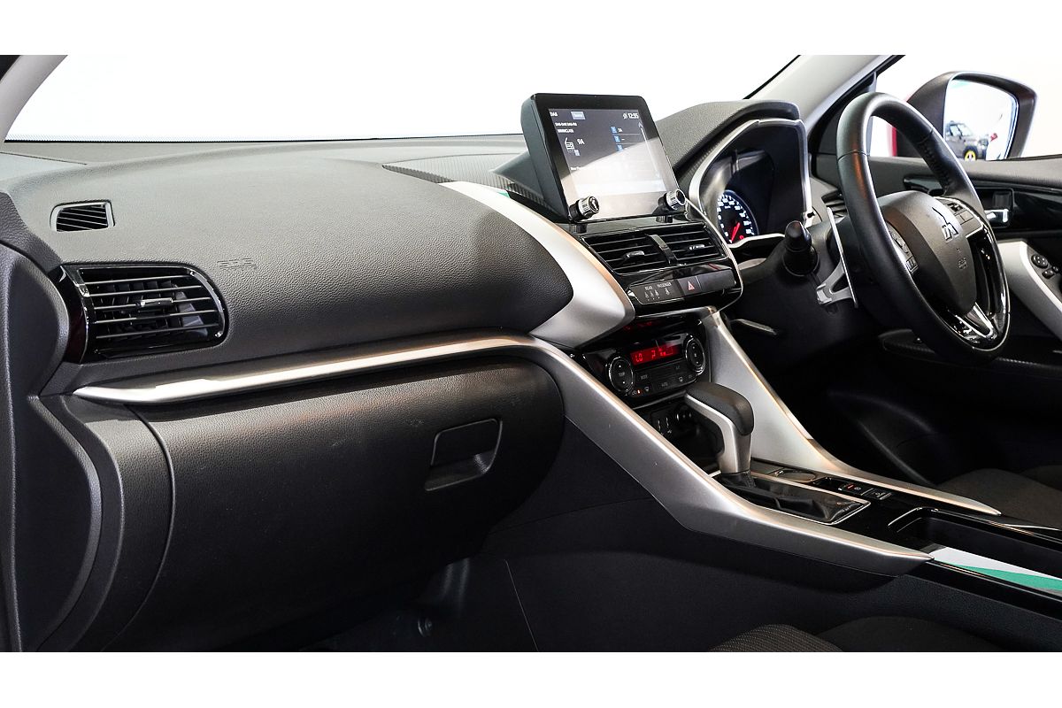 2021 Mitsubishi Eclipse Cross LS YB