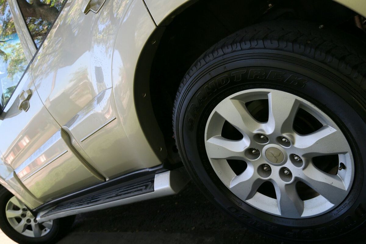 2010 Mitsubishi Pajero Activ NT