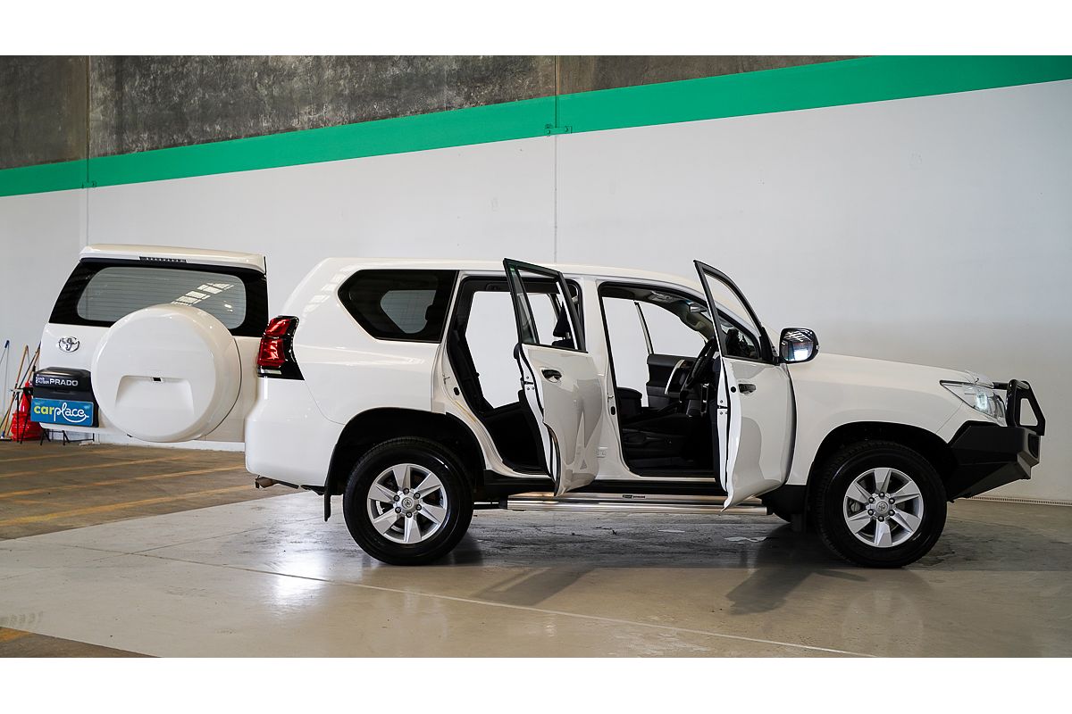 2022 Toyota Landcruiser Prado GX GDJ150R