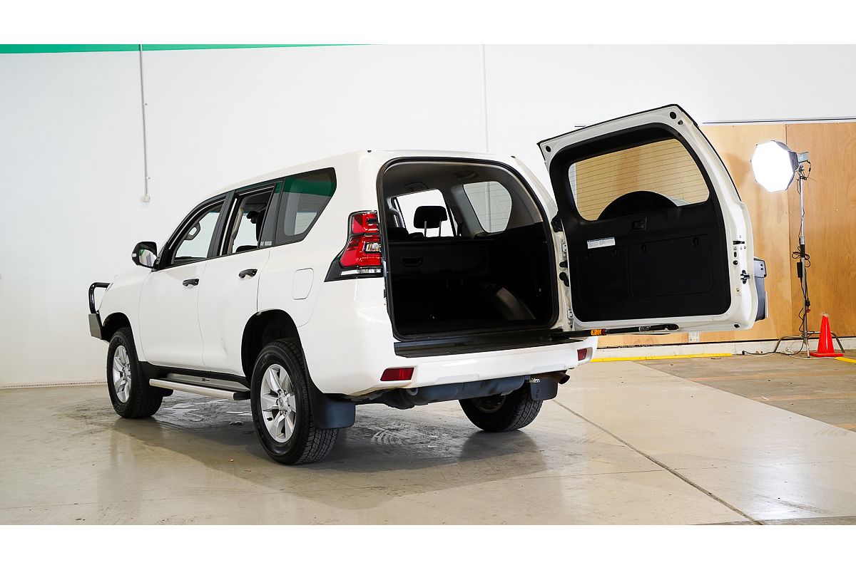 2022 Toyota Landcruiser Prado GX GDJ150R