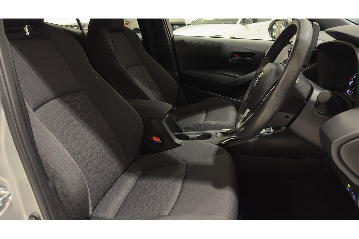 2022 Toyota Corolla Ascent Sport Hybrid ZWE211R