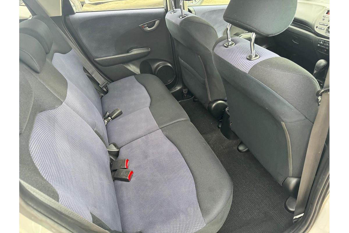 2011 Honda Jazz VTi GE