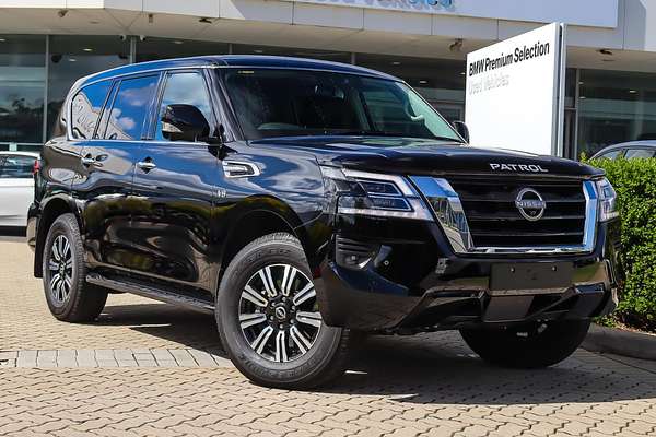 2022 Nissan Patrol Ti Y62