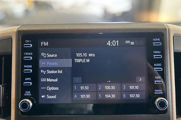 2023 Toyota Hiace GDH300R LWB