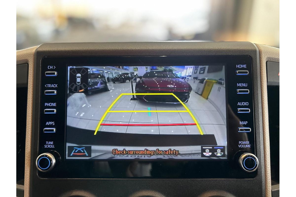 2023 Toyota Hiace GDH300R LWB