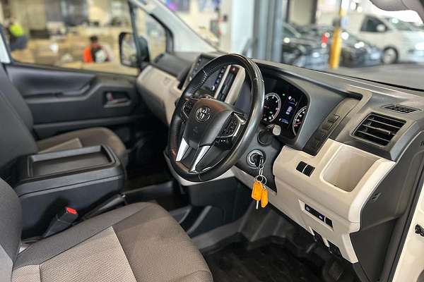 2023 Toyota Hiace GDH300R LWB