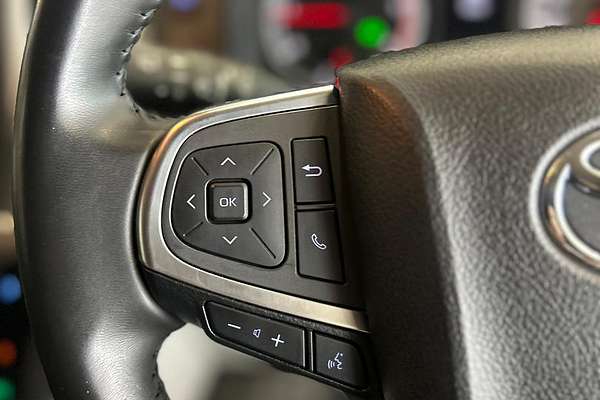 2023 Toyota Hiace GDH300R LWB