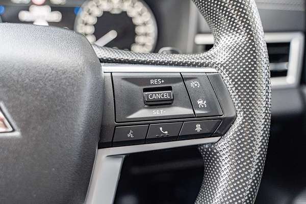 2022 Mitsubishi Outlander ES ZM