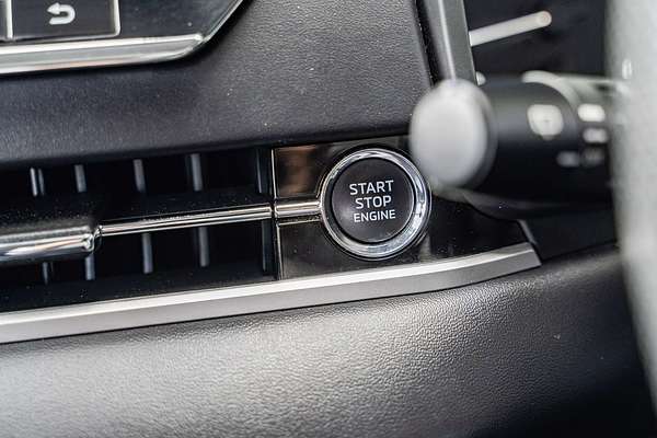 2022 Mitsubishi Outlander ES ZM