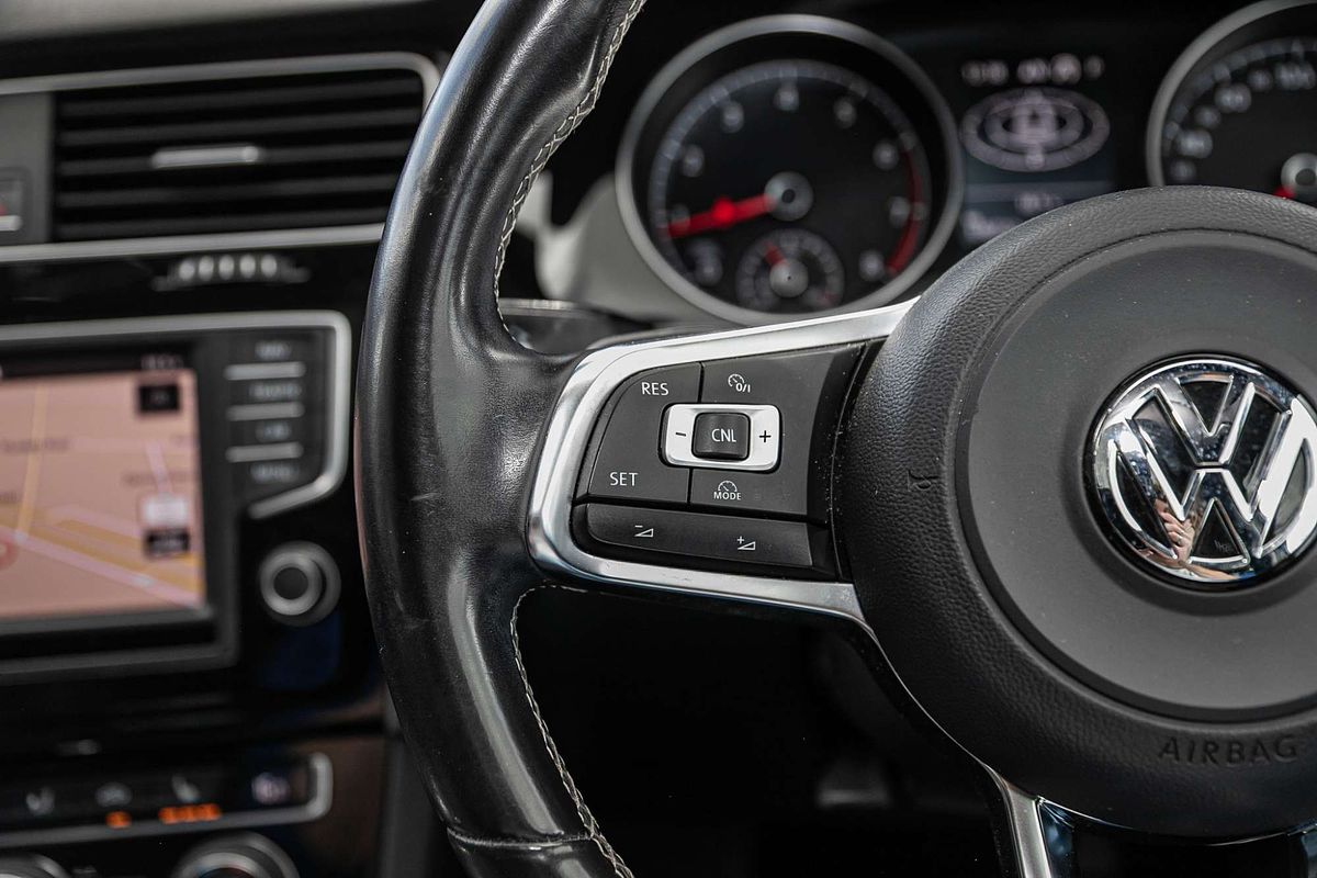 2017 Volkswagen Golf 110TSI Highline 7.5