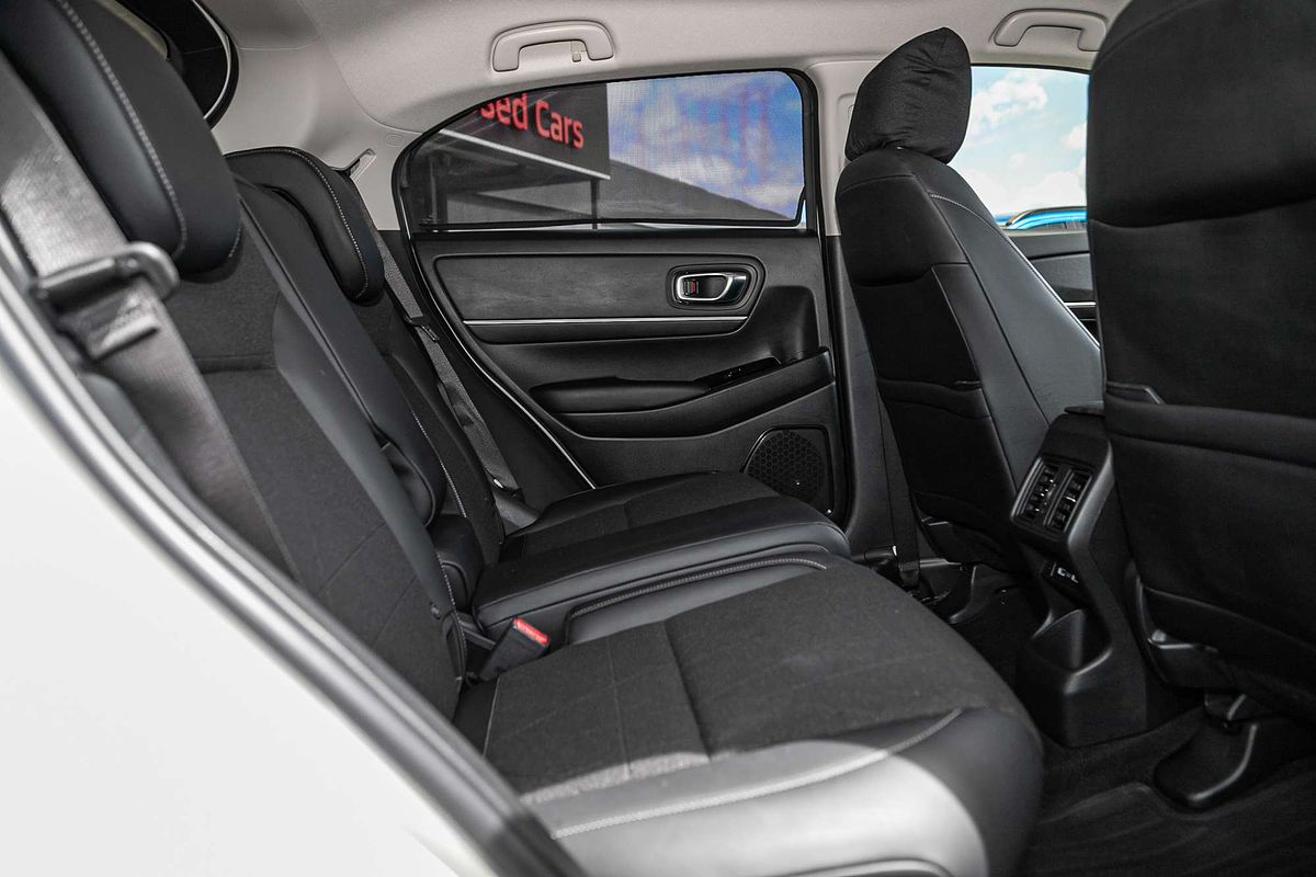 2022 Honda HR-V e:HEV L