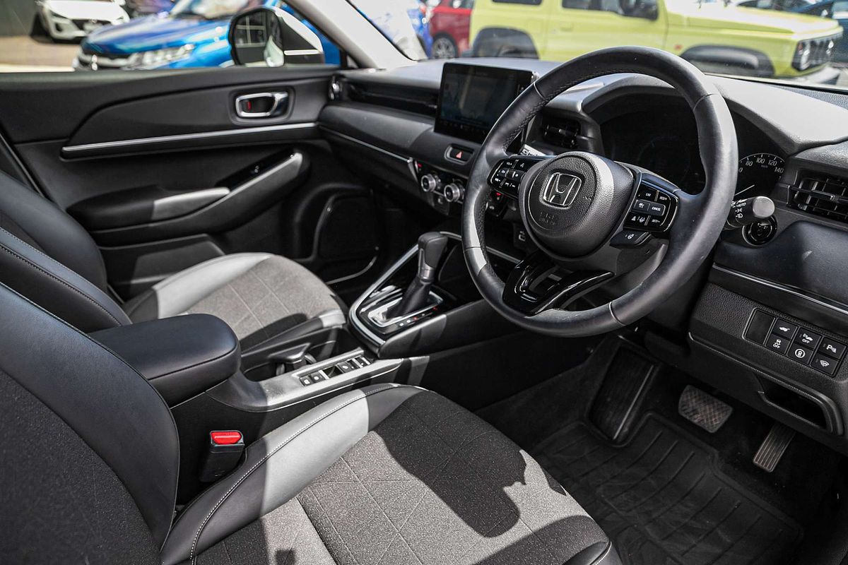 2022 Honda HR-V e:HEV L