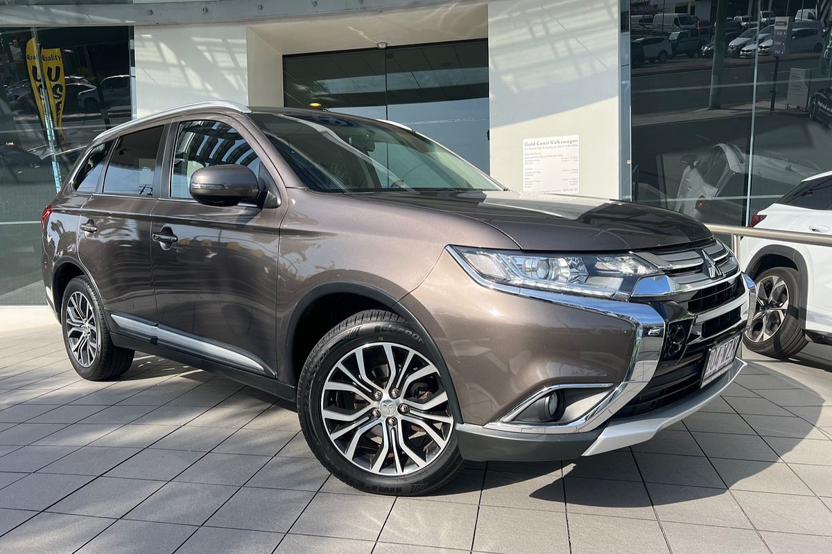 2016 Mitsubishi Outlander LS Safety Pack ZK