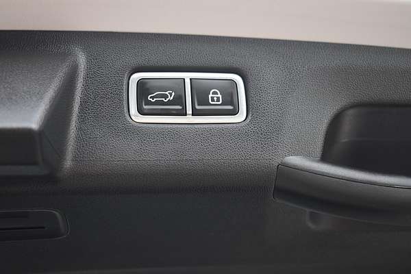 2023 Kia Sorento Sport+ MQ4