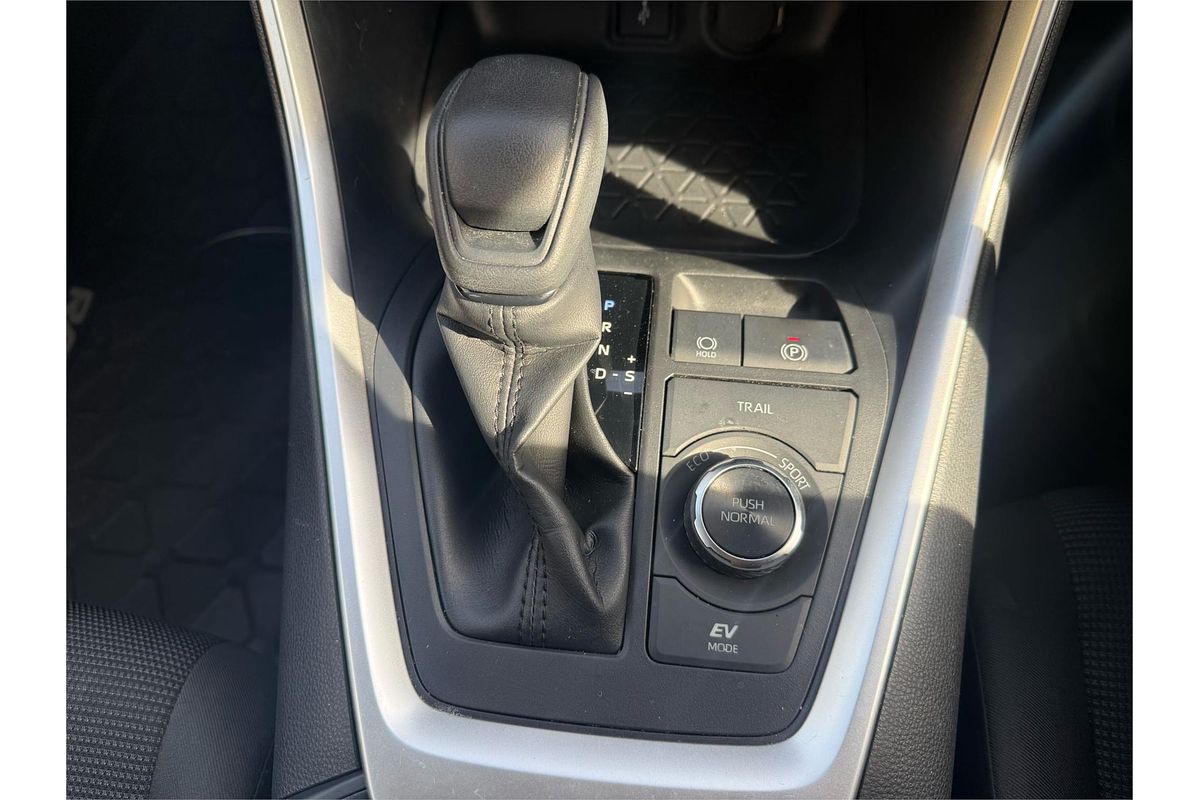 2022 Toyota RAV4 GX AXAH54R