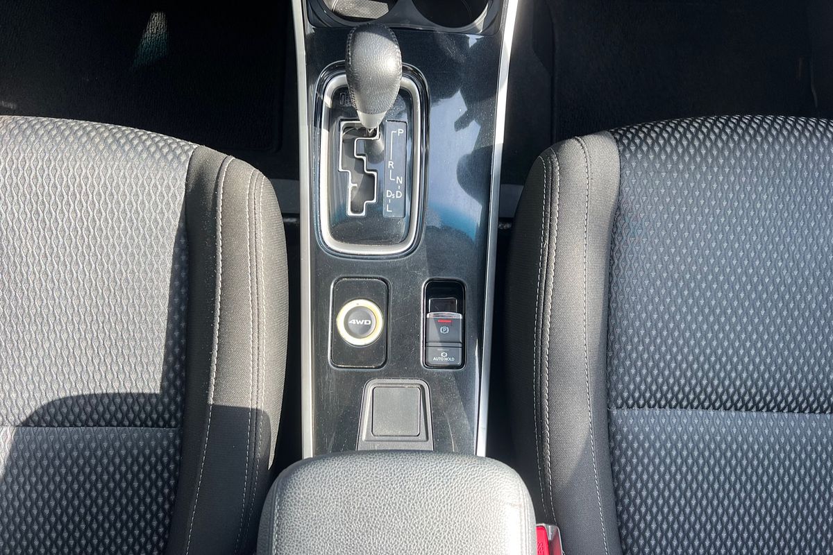 2016 Mitsubishi Outlander LS Safety Pack ZK