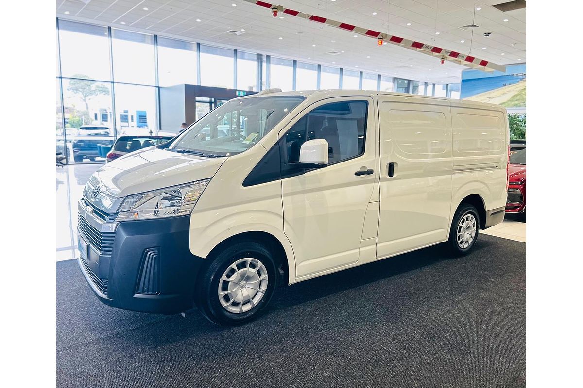 2023 Toyota Hiace GDH300R LWB