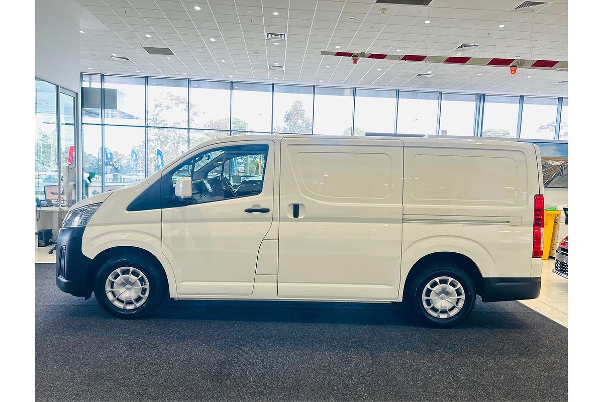 2023 Toyota Hiace GDH300R LWB